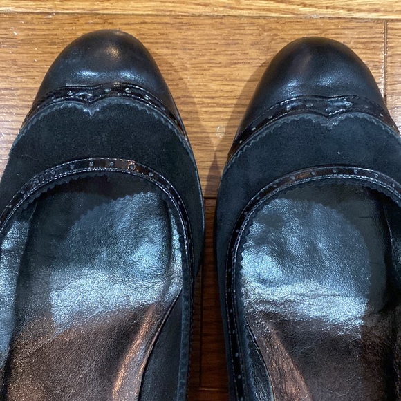 Adrienne Vittadini black leather/patent heels. Size 7.5 - Picture 5 of 13